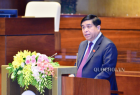 Bộ trưởng Nguyễn Chí Dũng trình bày Tờ trình về dự án Luật sửa đổi, bổ sung các luật có quy định liên quan đến quy hoạch